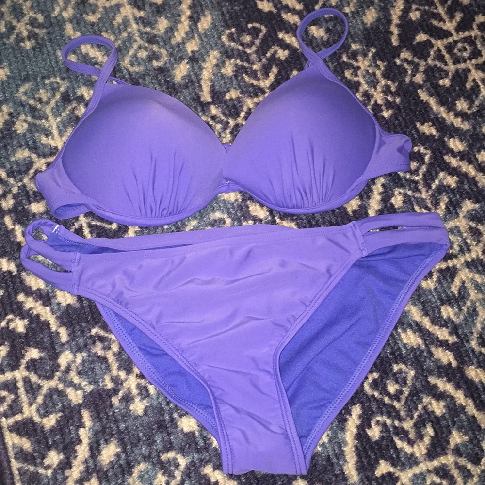 Bathing suit